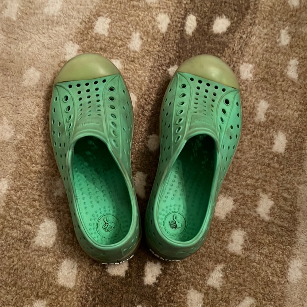 Natives green glow in the dark bottom shoes